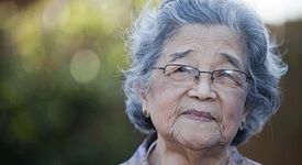 73-годишна баба се оплака – обарвал я полтъргайст 
